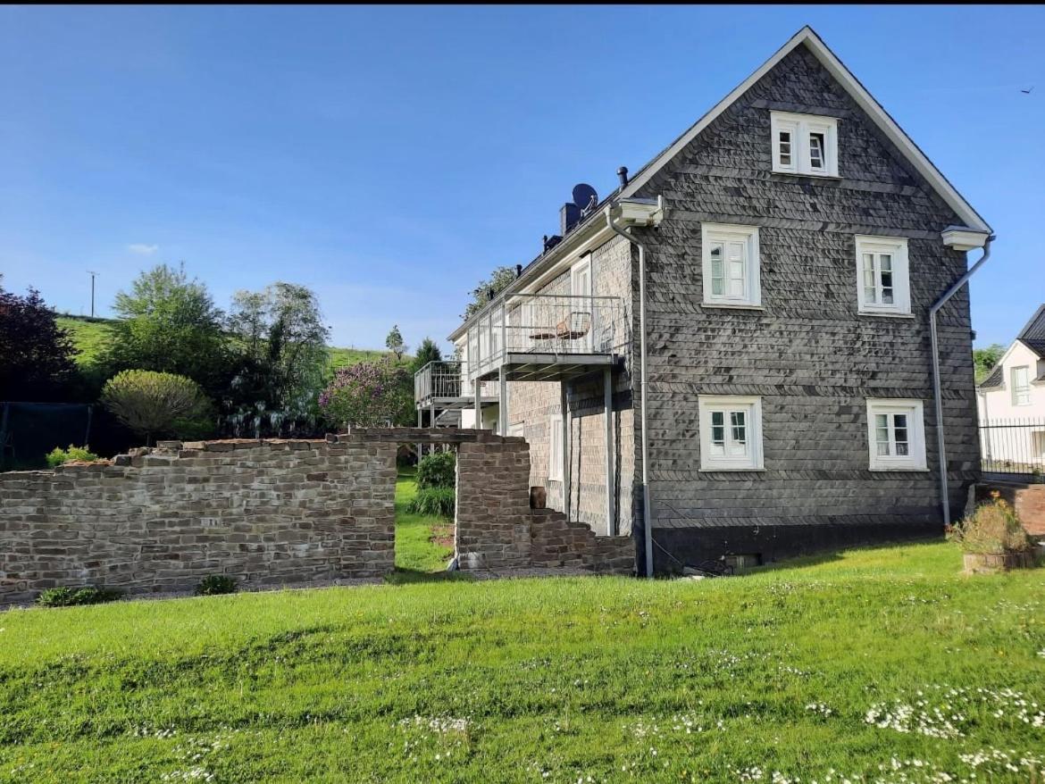 Hotel Gut Landscheid Burscheid Exteriör bild