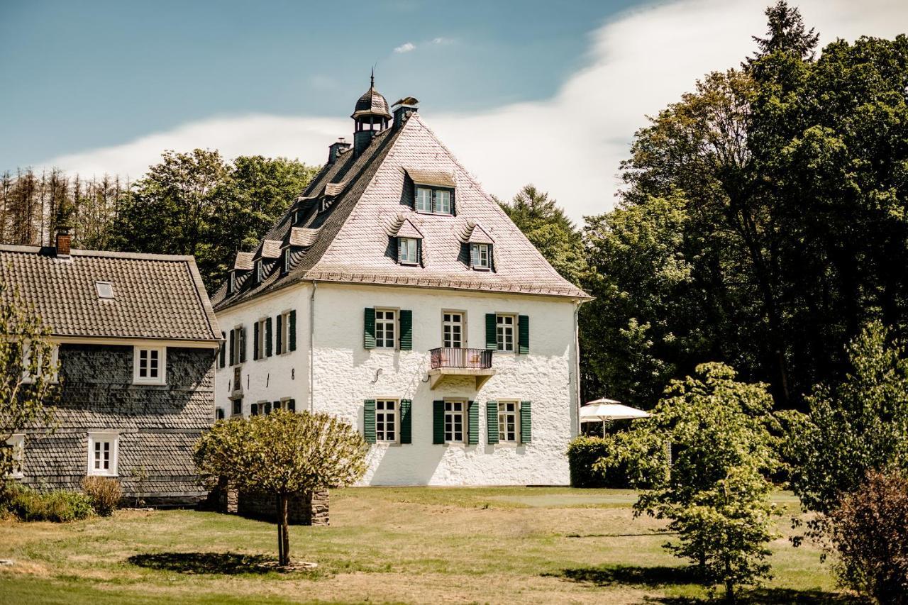 Hotel Gut Landscheid Burscheid Exteriör bild